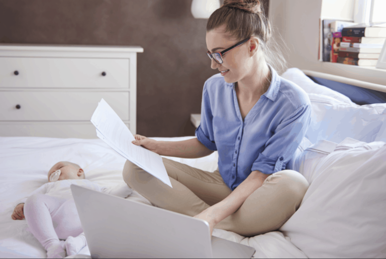 30 Rewarding Stay-at-Home Mom Jobs in 2025 to Earn Money Online